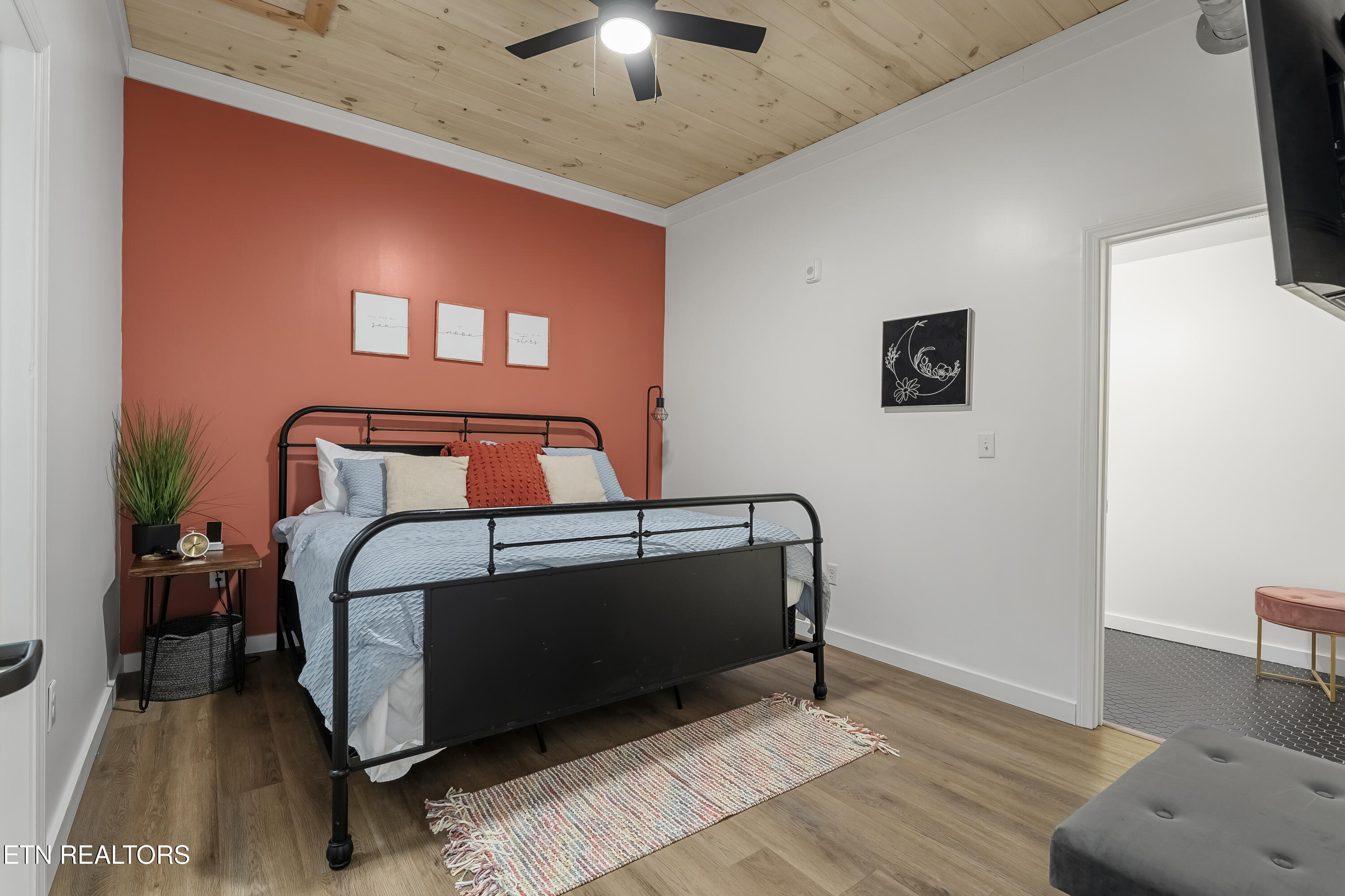 118 Court Ave 6