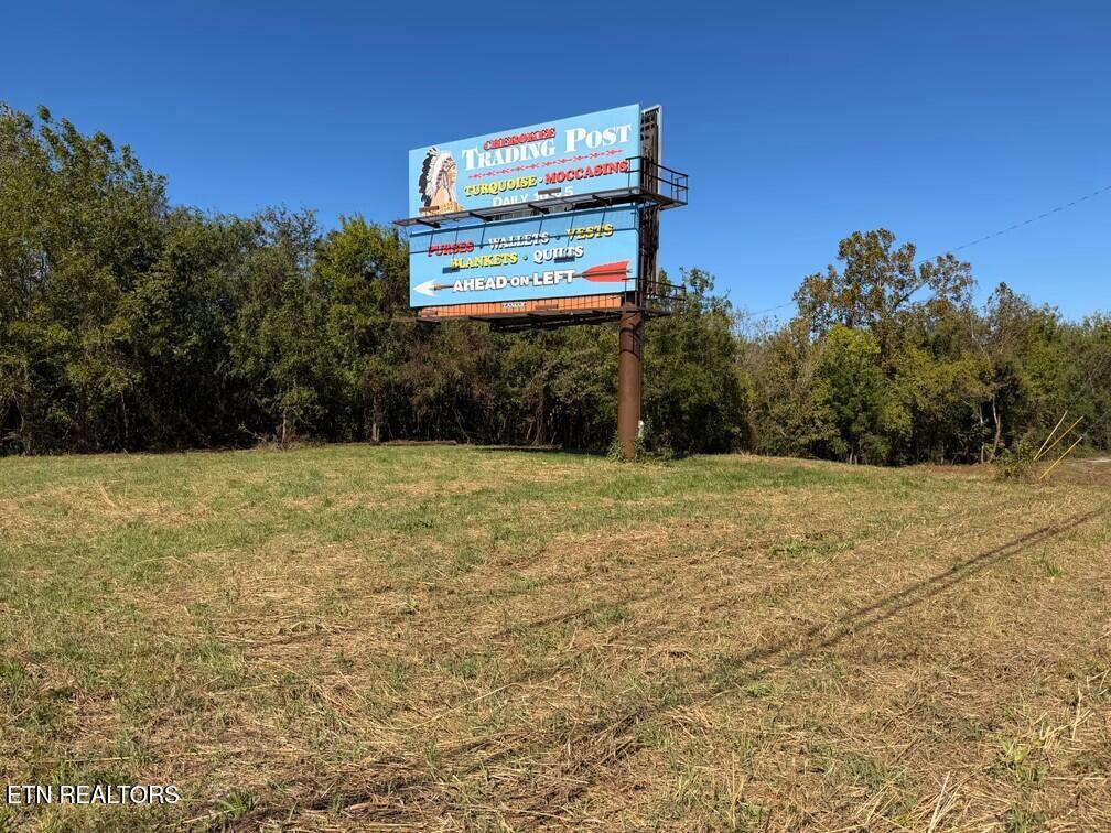 Winfield Dunn Pkwy