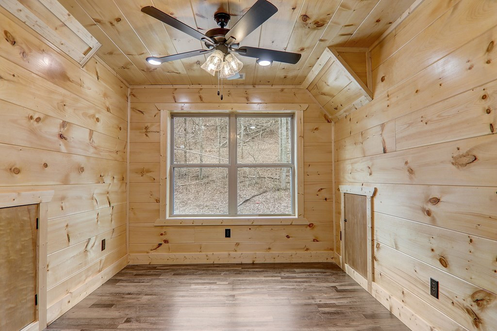 1837 Bluff Ridge Road Road