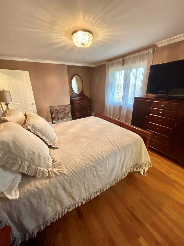 4814 Laurelwood Road Road