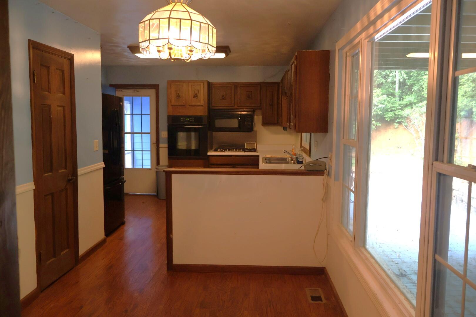 706 Skyline Drive Drive