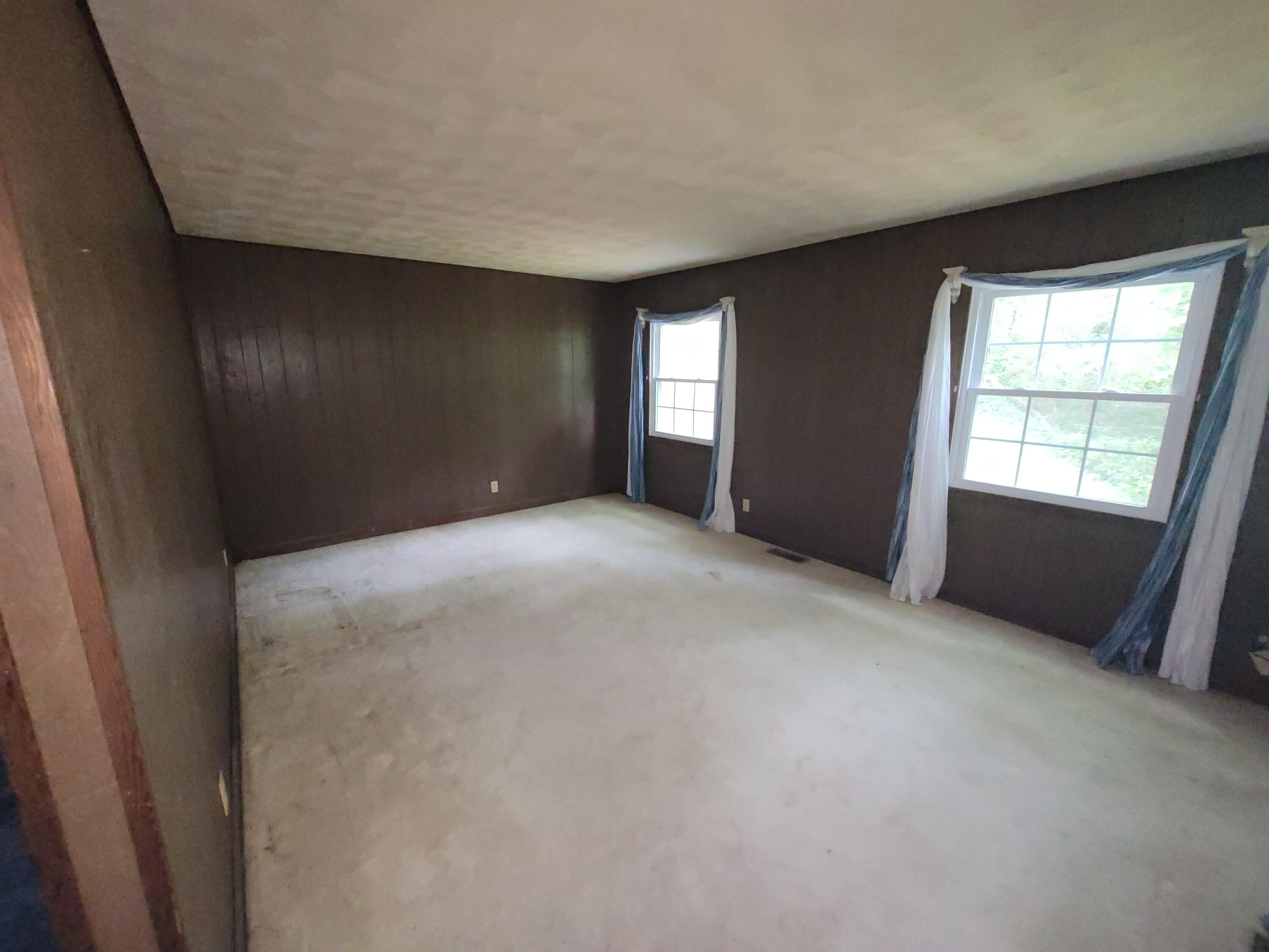 706 Skyline Drive Drive