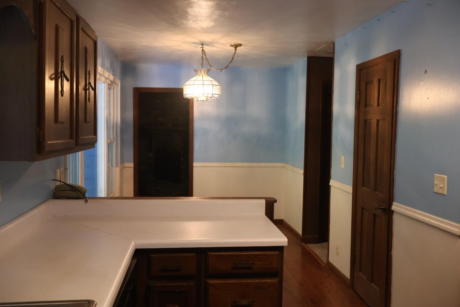 706 Skyline Drive Drive