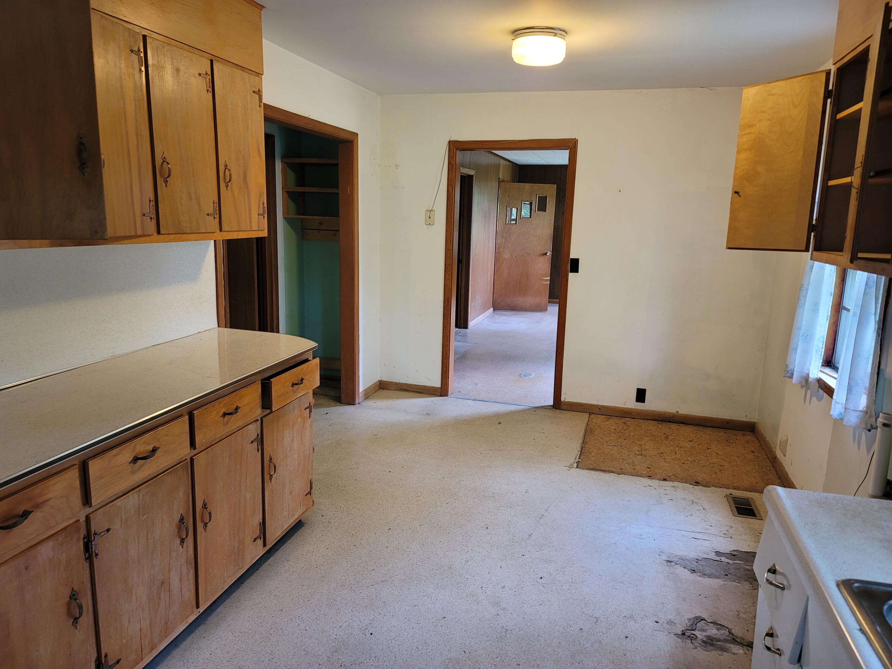 12710 Chapman Highway Highway