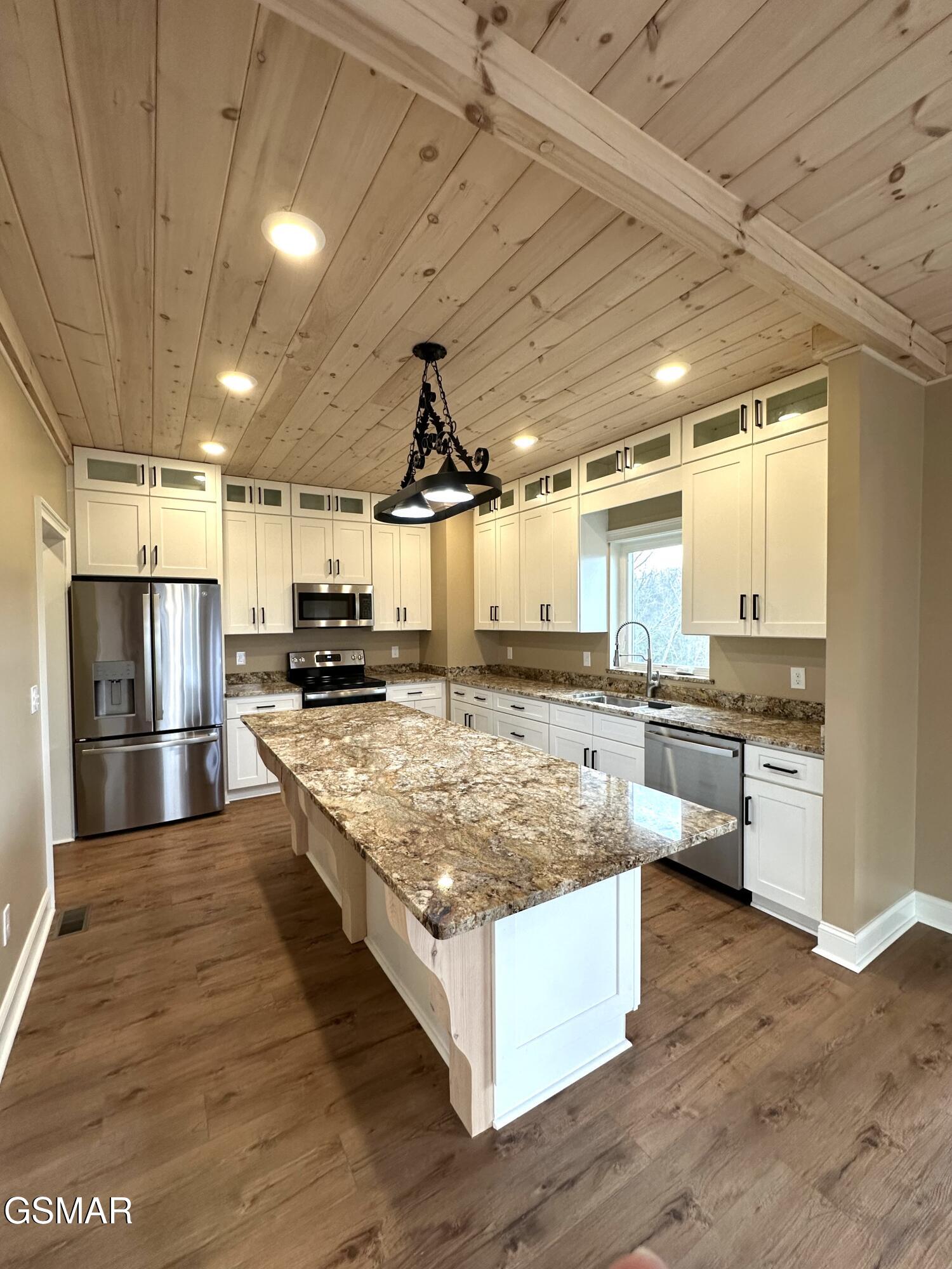 534 Panorama Drive Drive