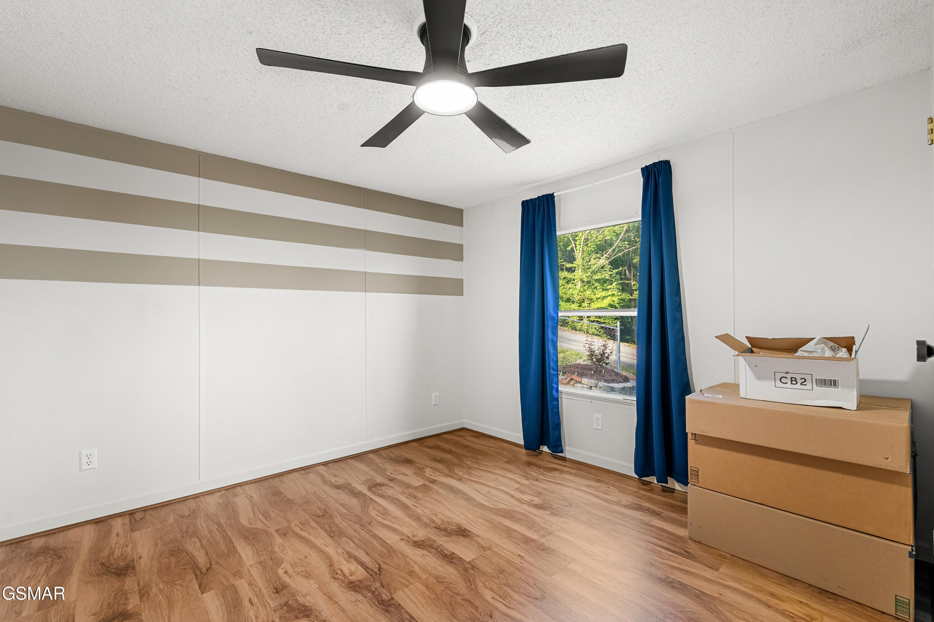 727 Autumns Peak Way Way