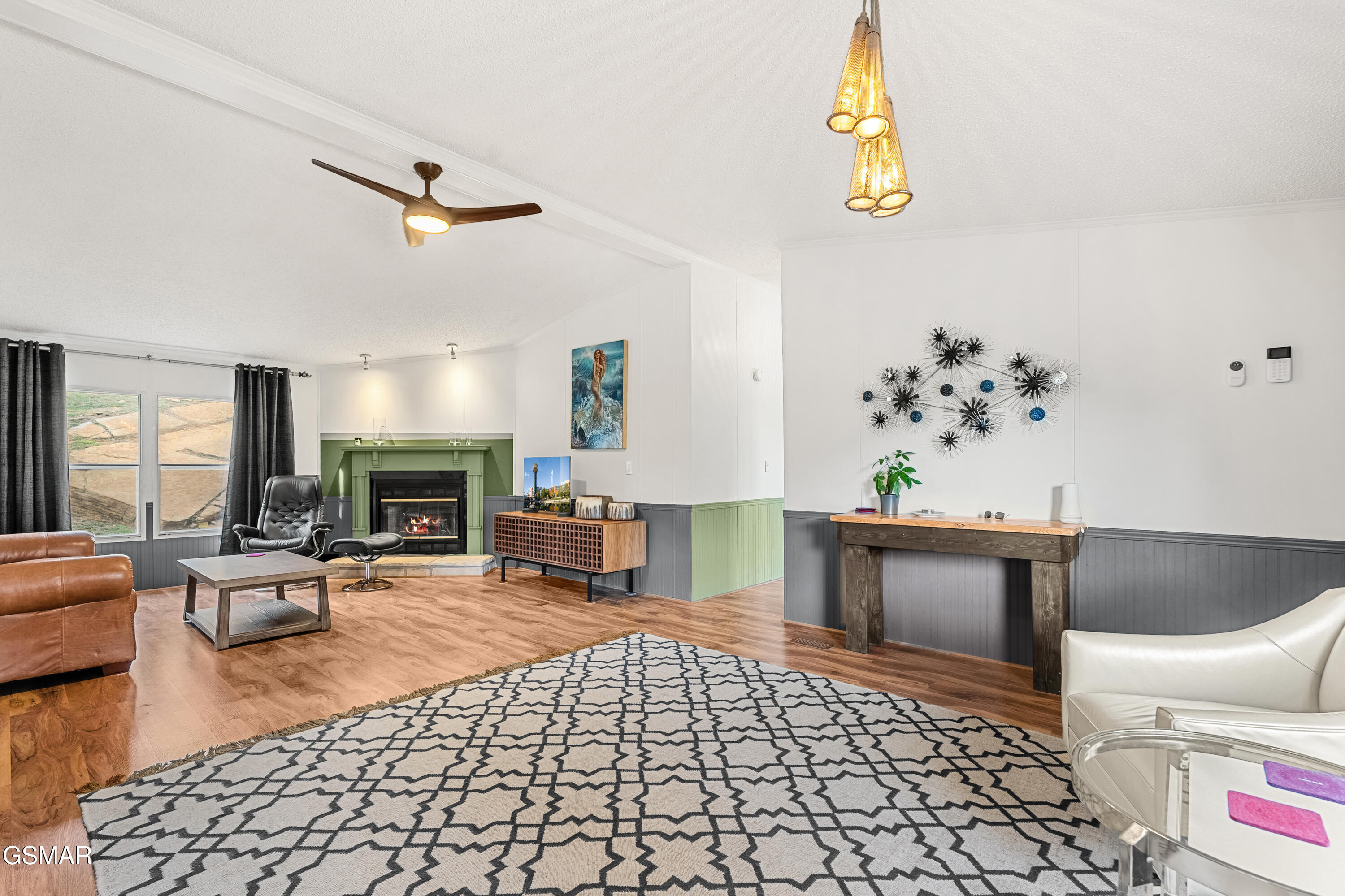 727 Autumns Peak Way Way