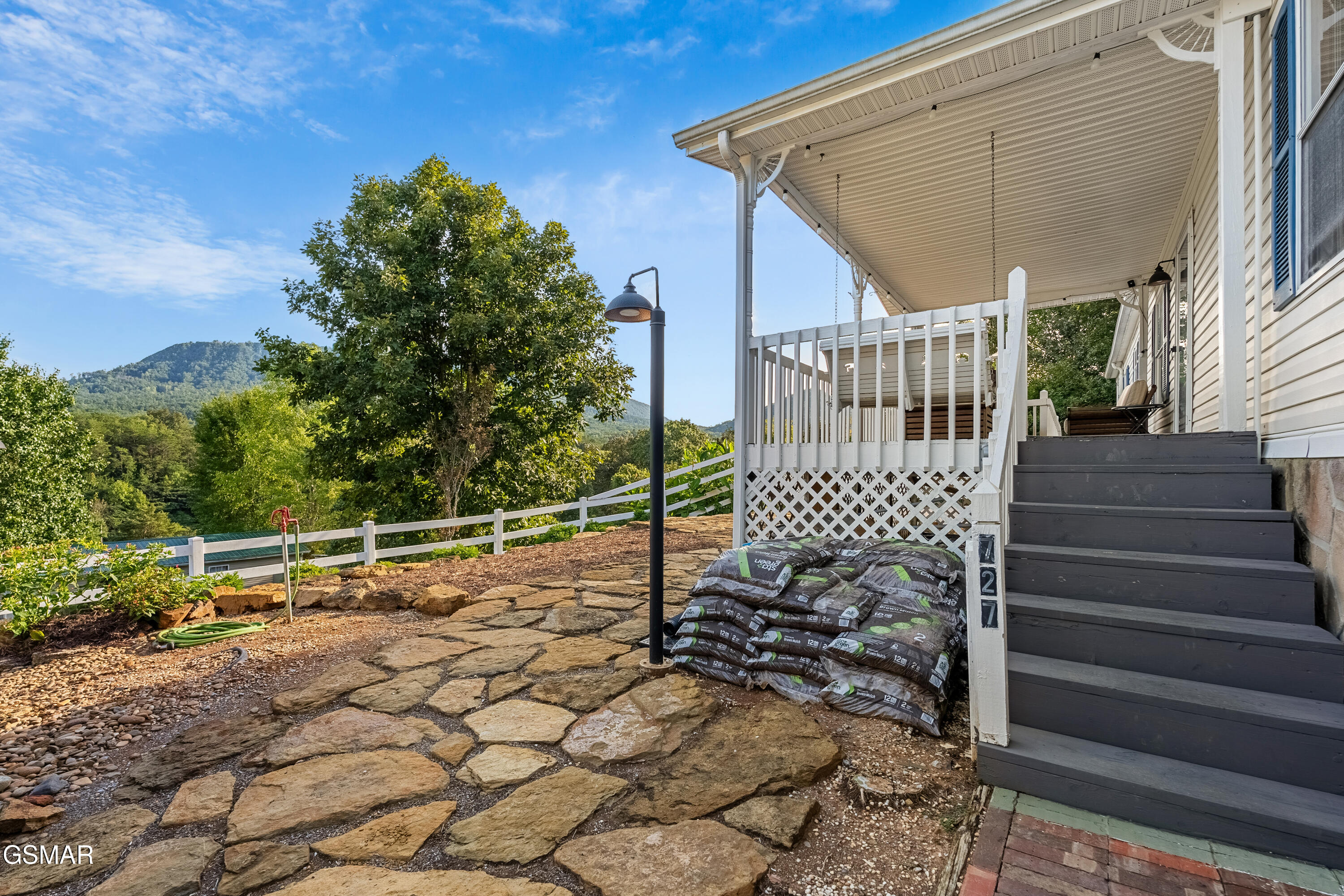 727 Autumns Peak Way Way