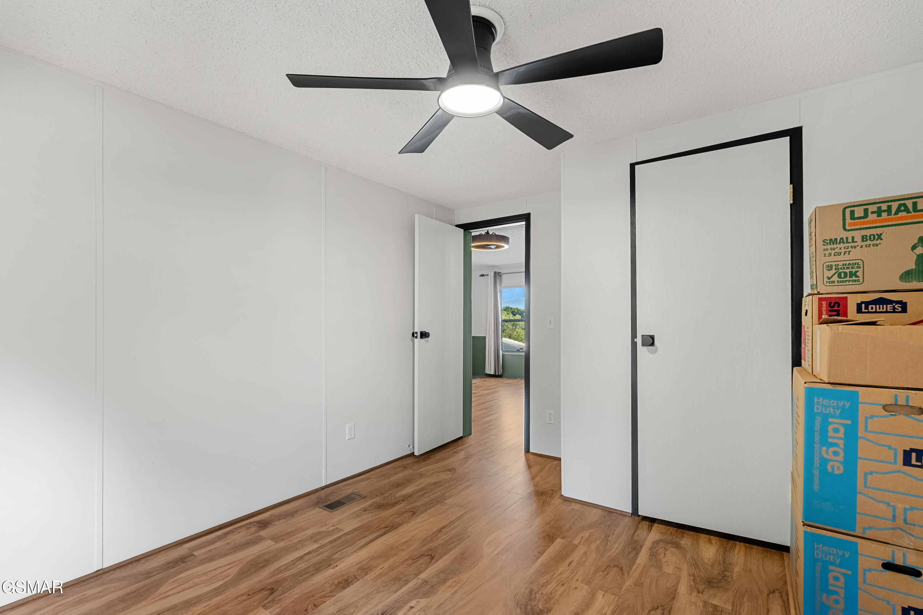 727 Autumns Peak Way Way