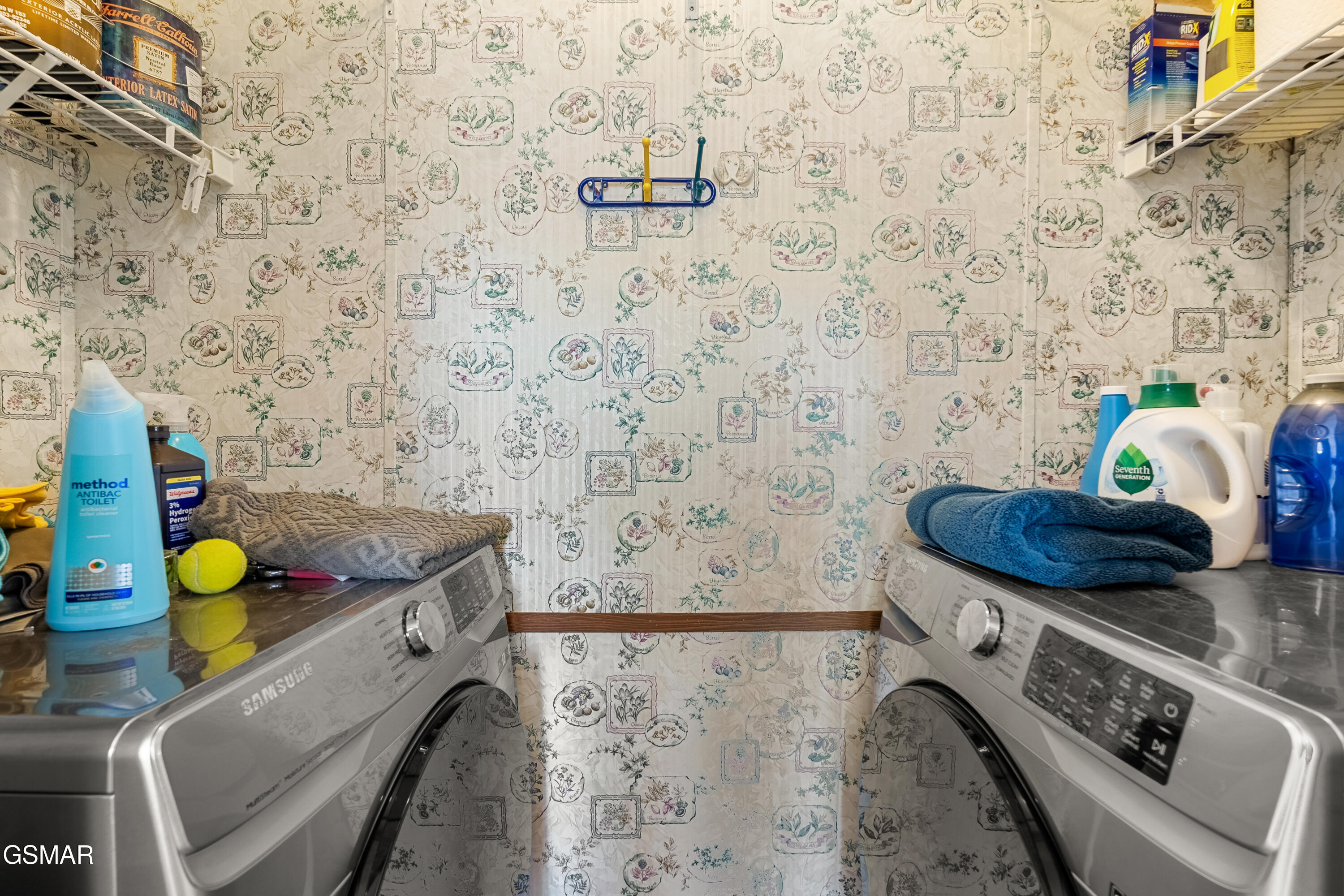 727 Autumns Peak Way Way