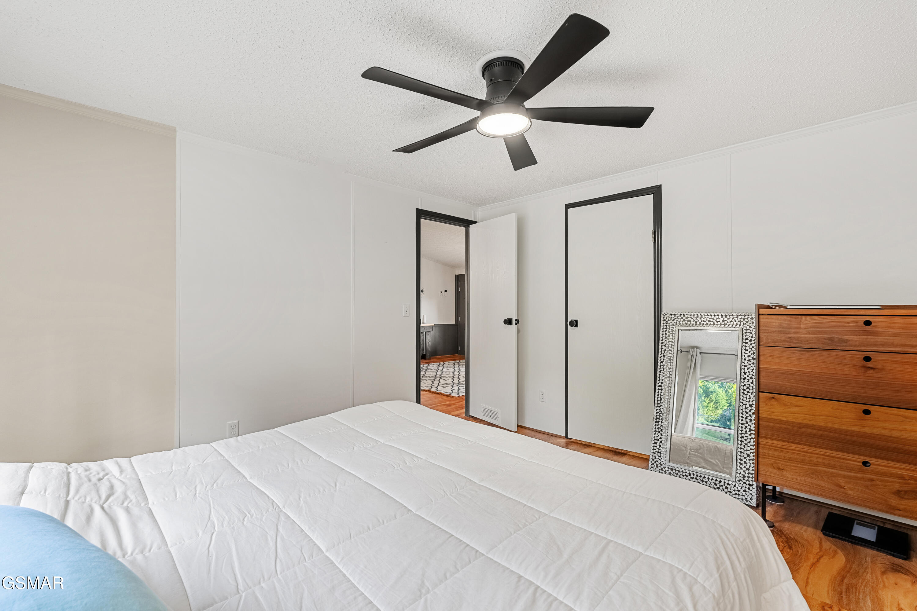 727 Autumns Peak Way Way