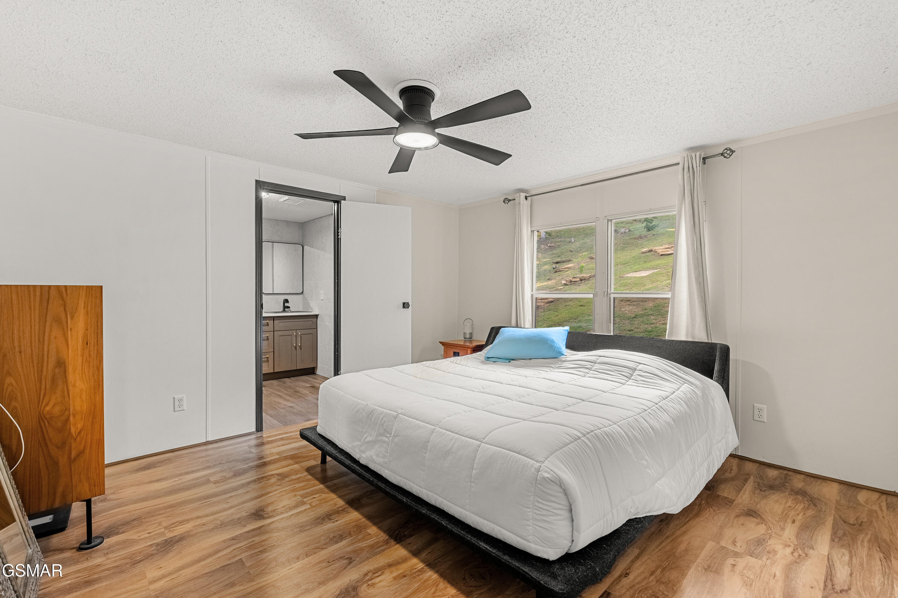 727 Autumns Peak Way Way