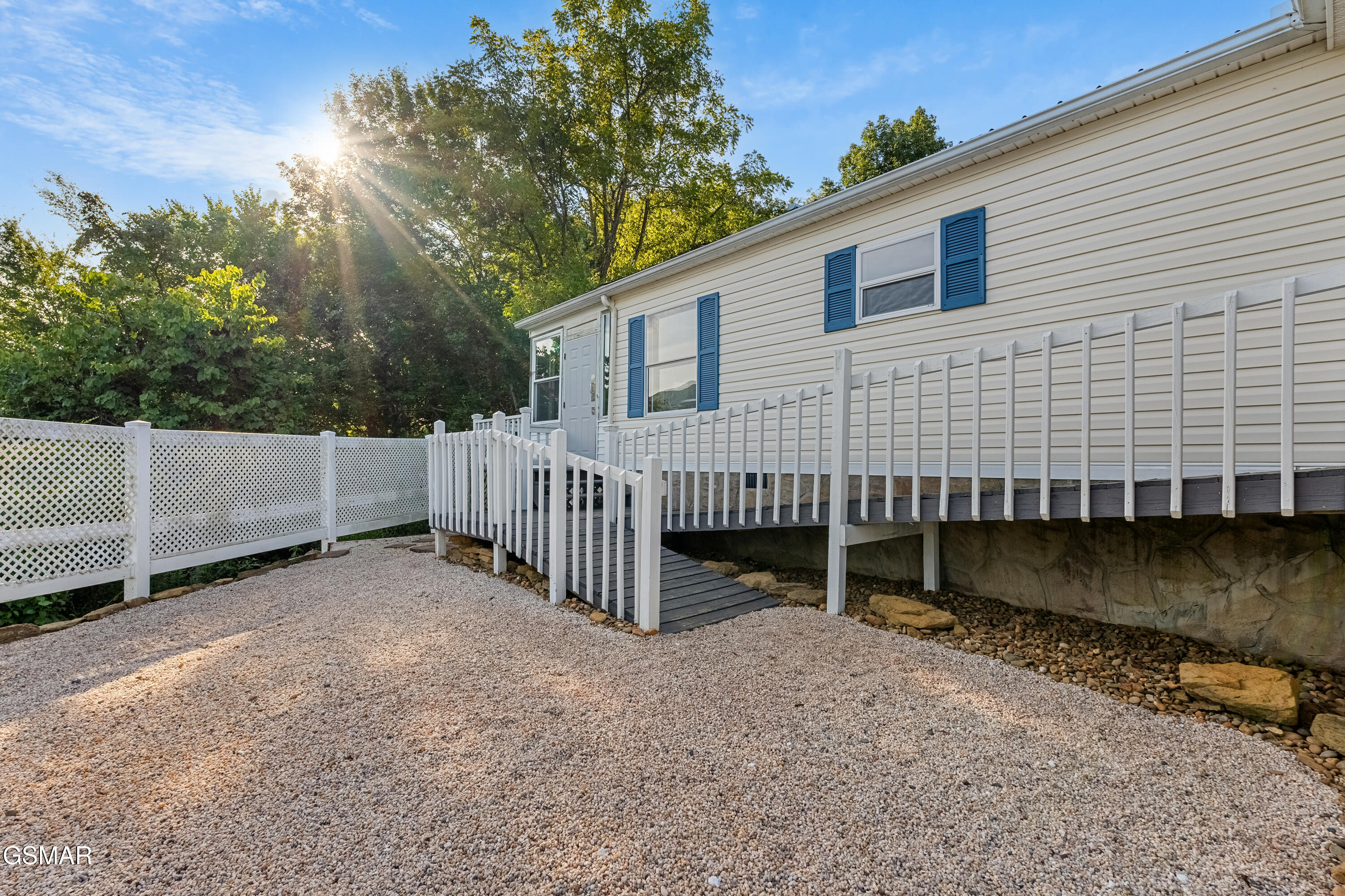 727 Autumns Peak Way Way