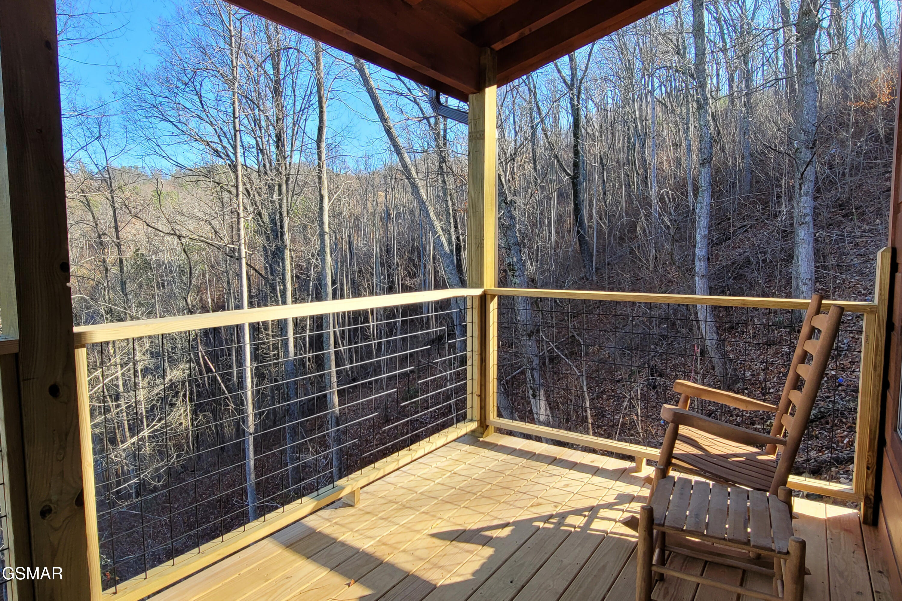 1150 E Kings Ridge Road