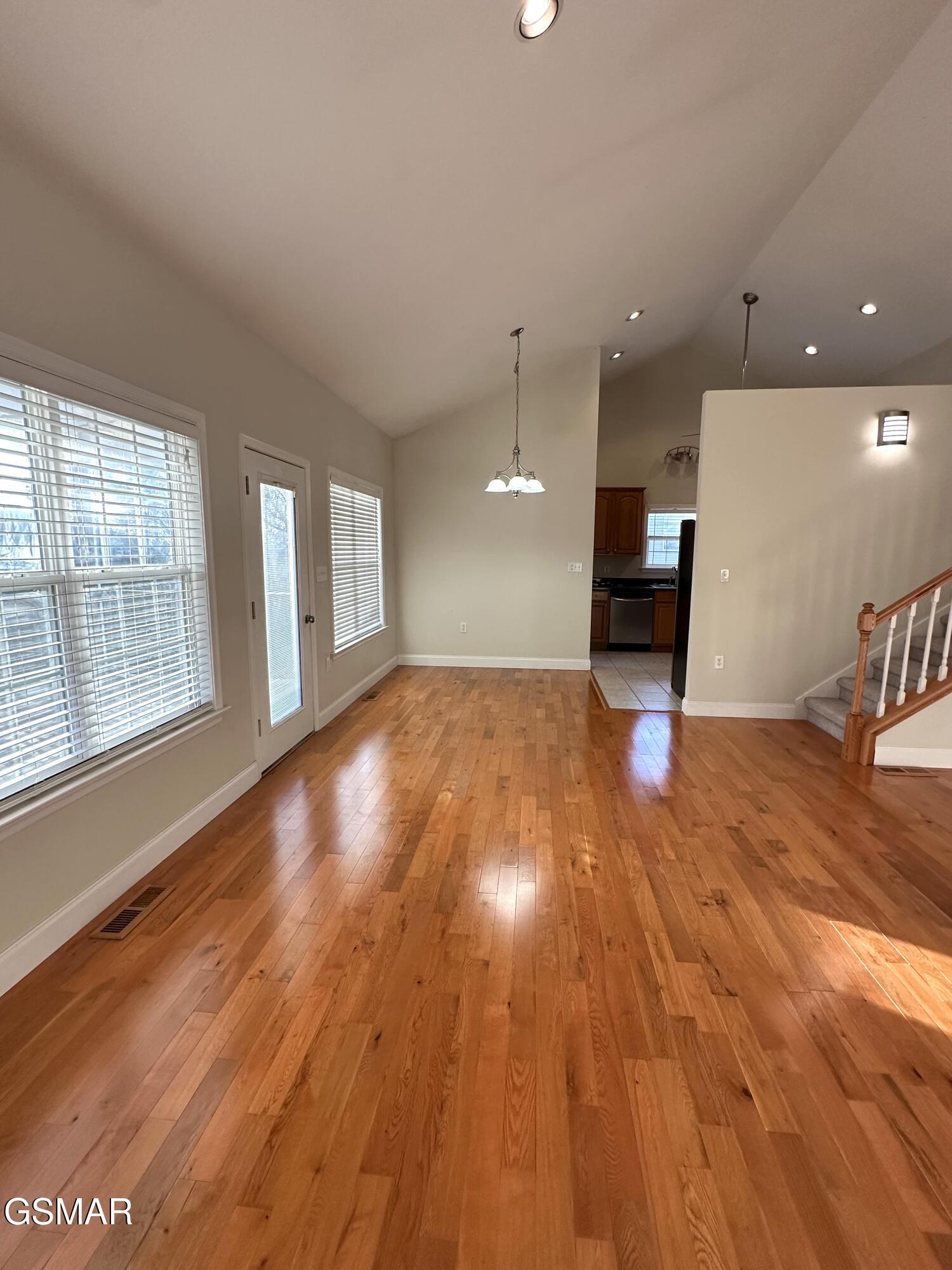 144 Burning Oaks Dr Drive Drive