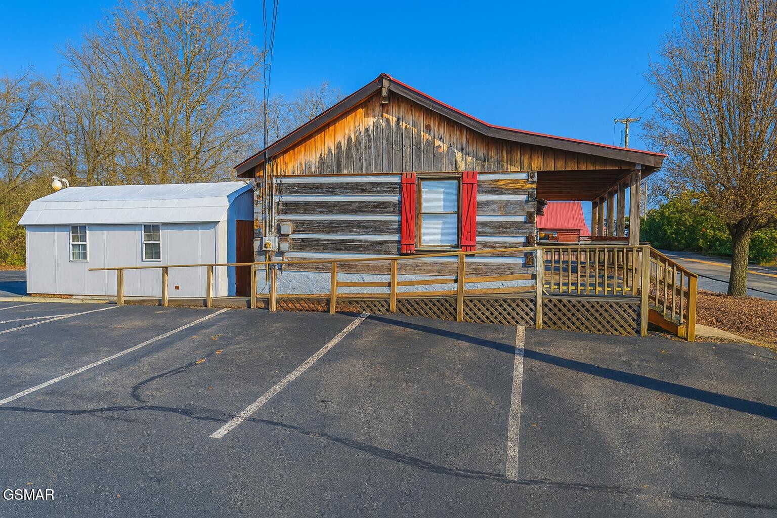3249 N River Road
