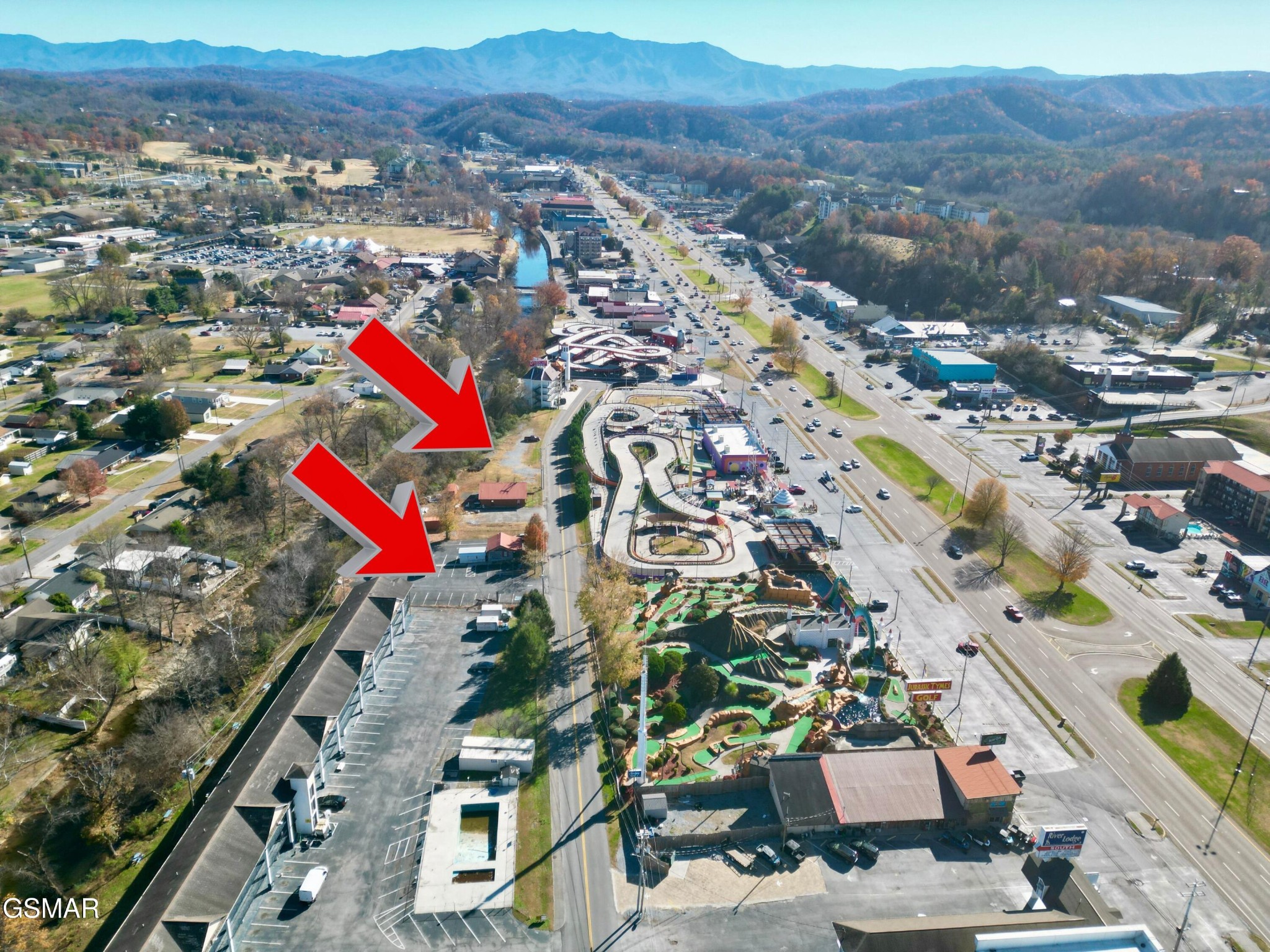 3249 N River Road