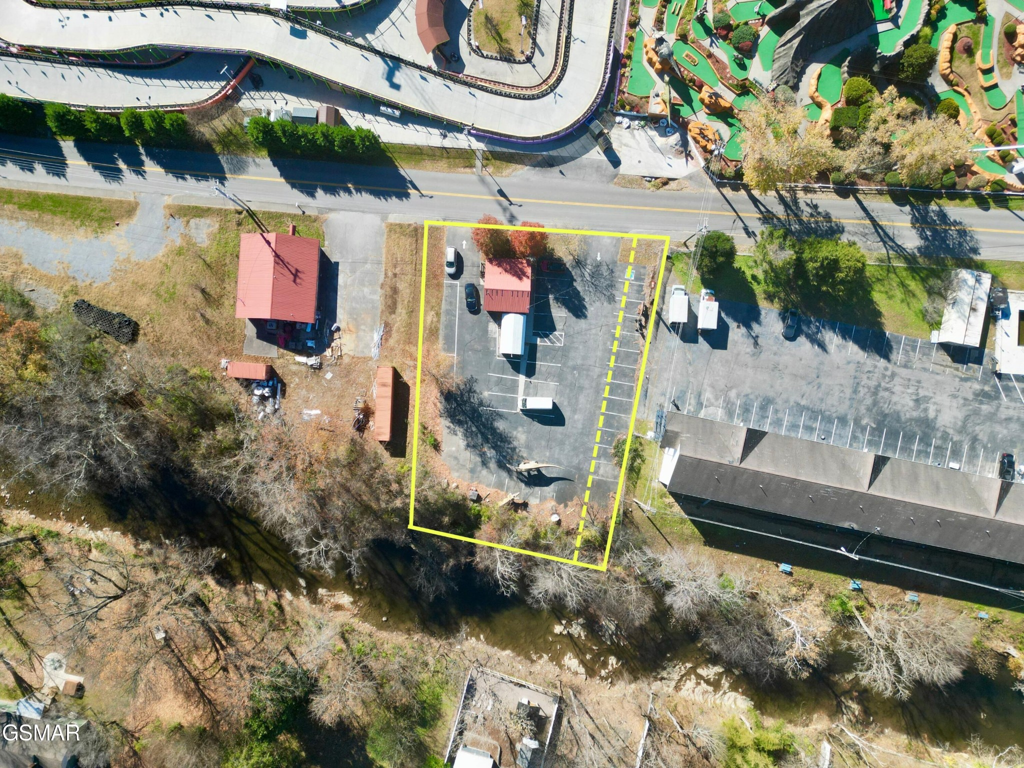 3249 N River Road