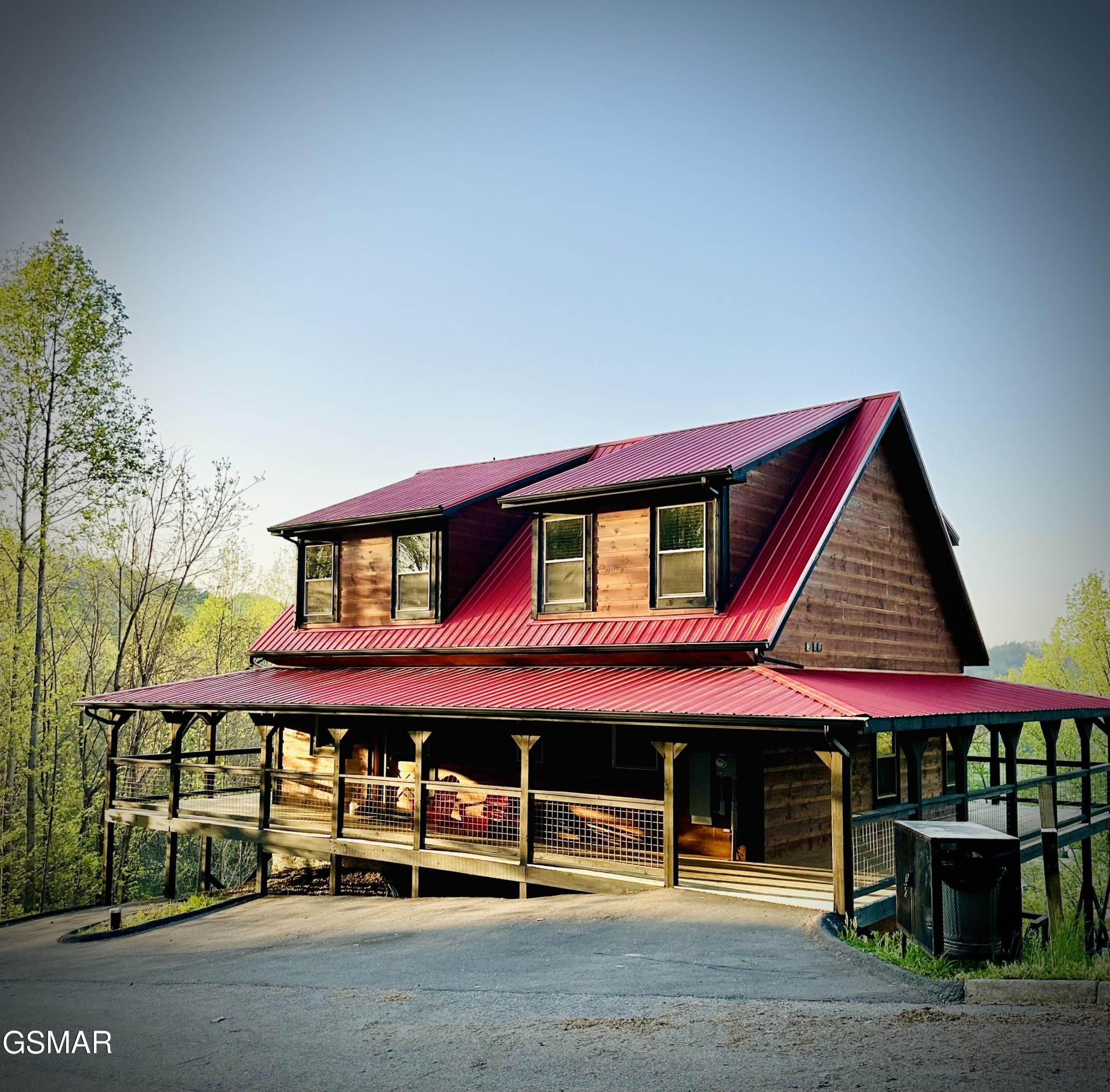 3305 Red Wolfe Road