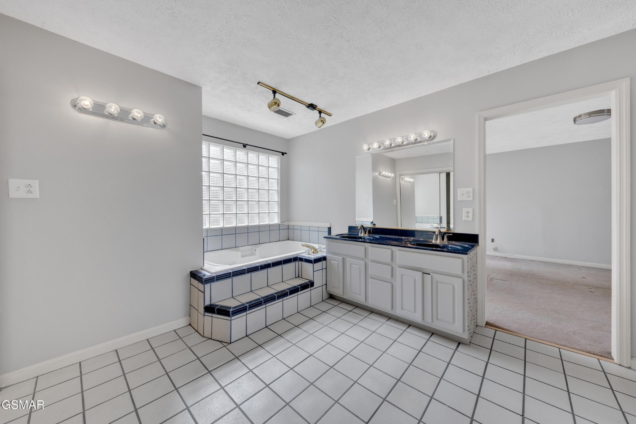 2210 Battle Ground Drive