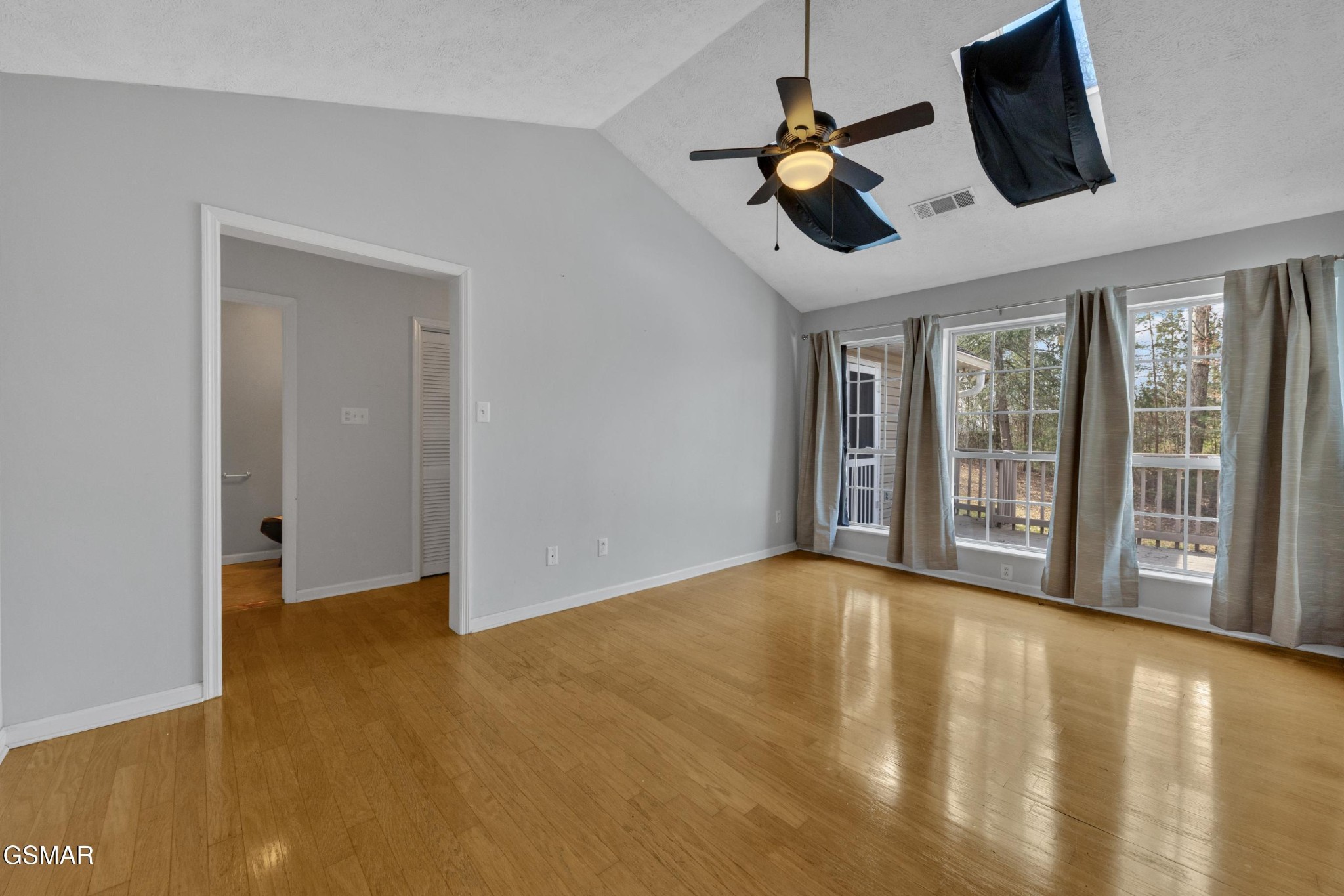 2210 Battle Ground Drive