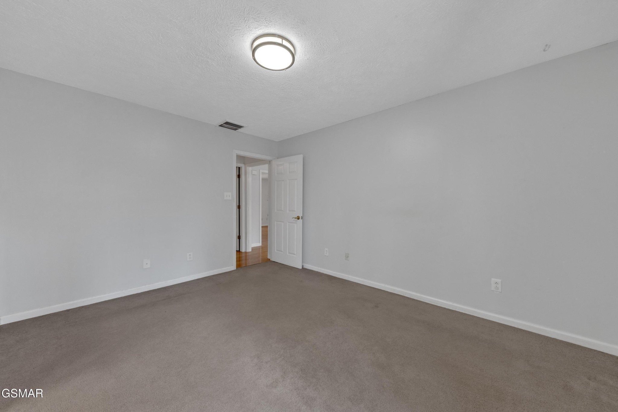2210 Battle Ground Drive