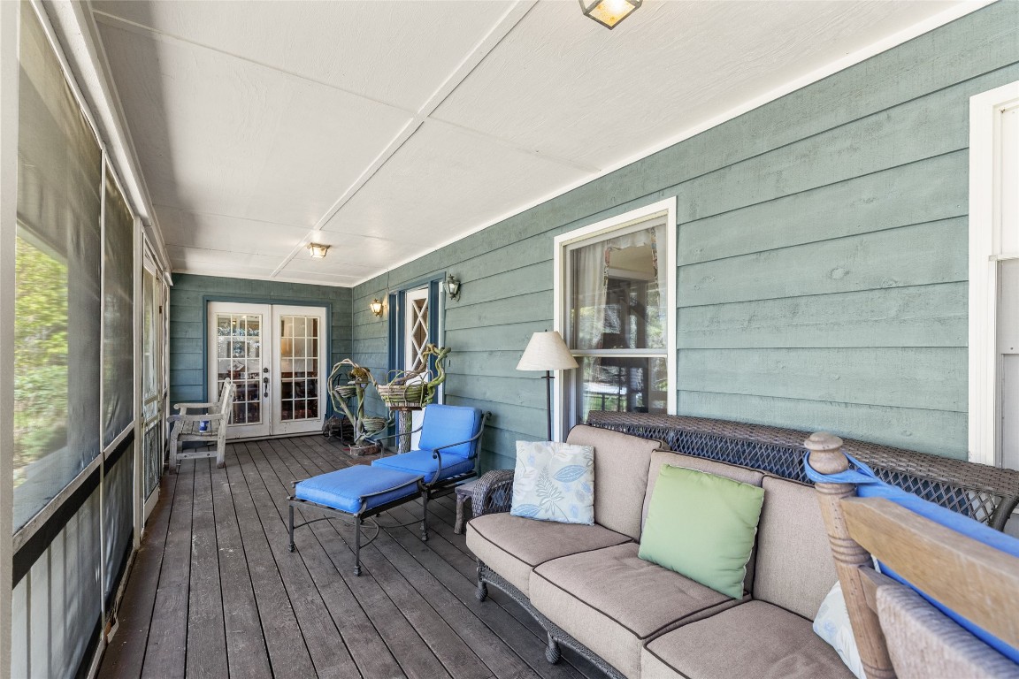 421 Moorewood Circle