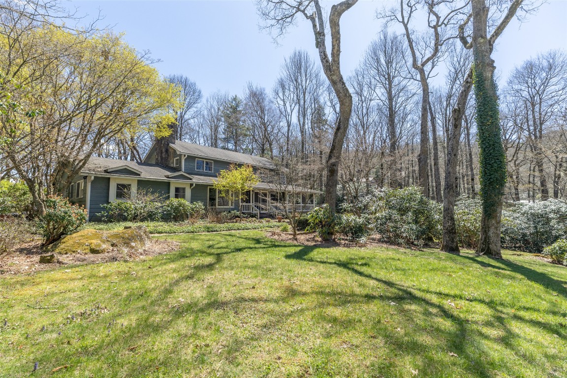 421 Moorewood Circle