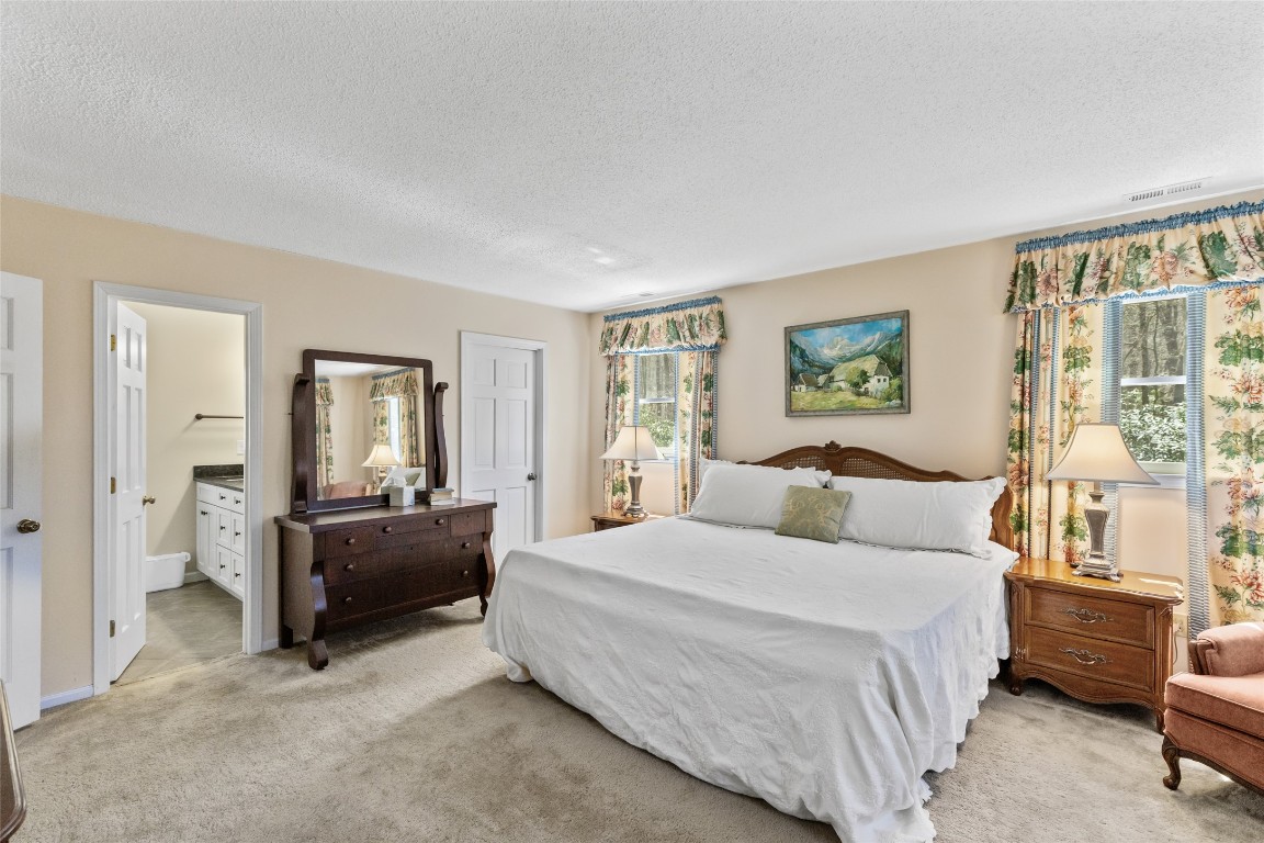 421 Moorewood Circle