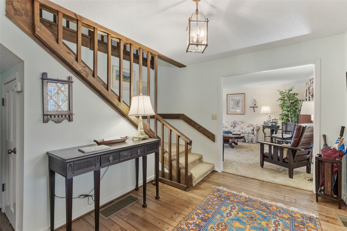 421 Moorewood Circle