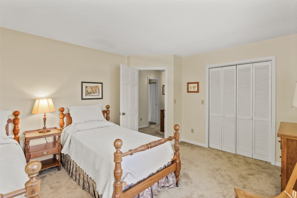 421 Moorewood Circle