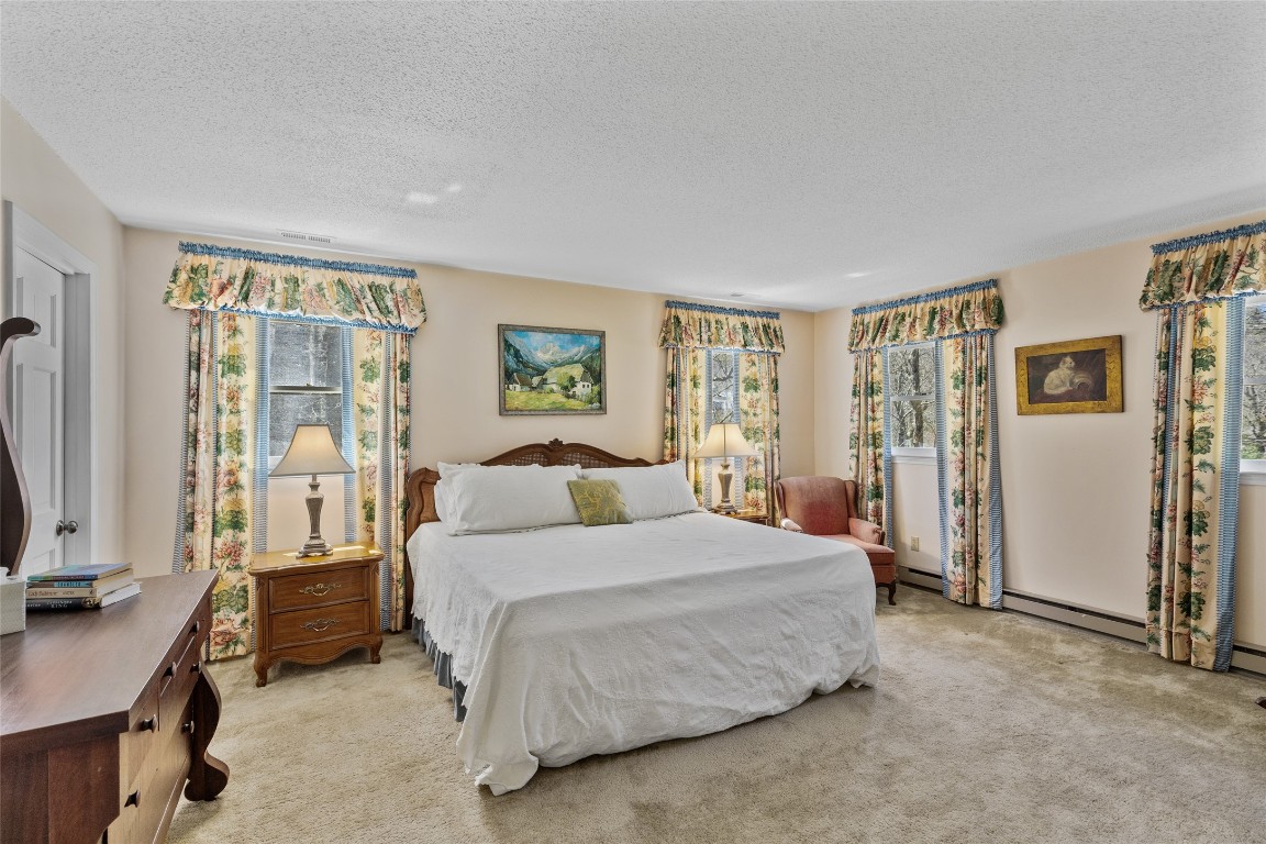 421 Moorewood Circle