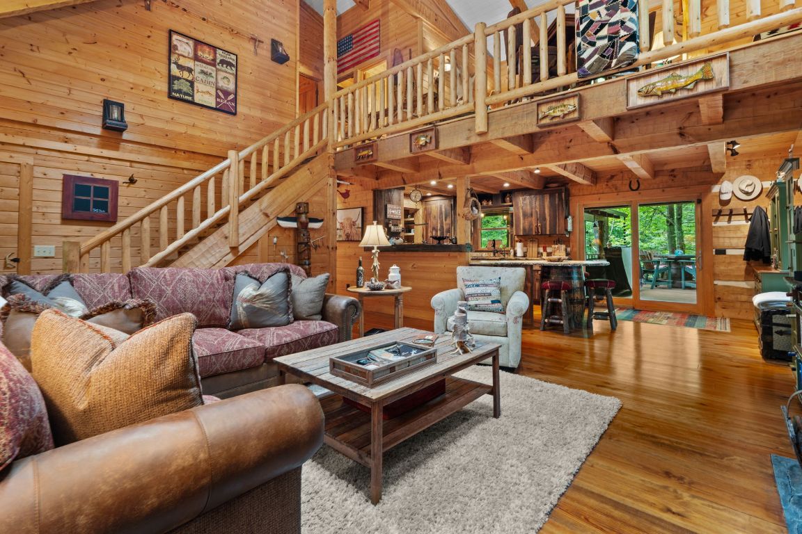 671 Walkingstick Road