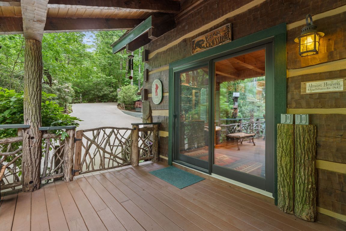 671 Walkingstick Road