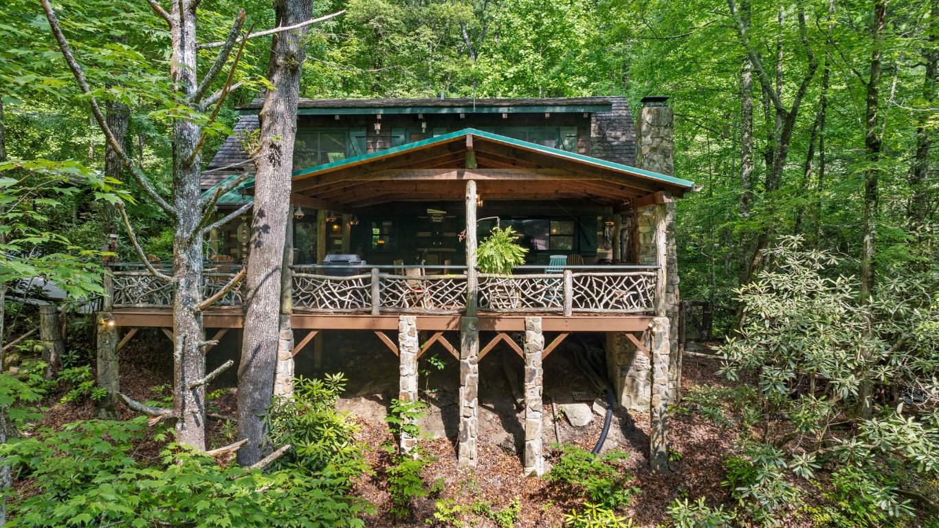 671 Walkingstick Road