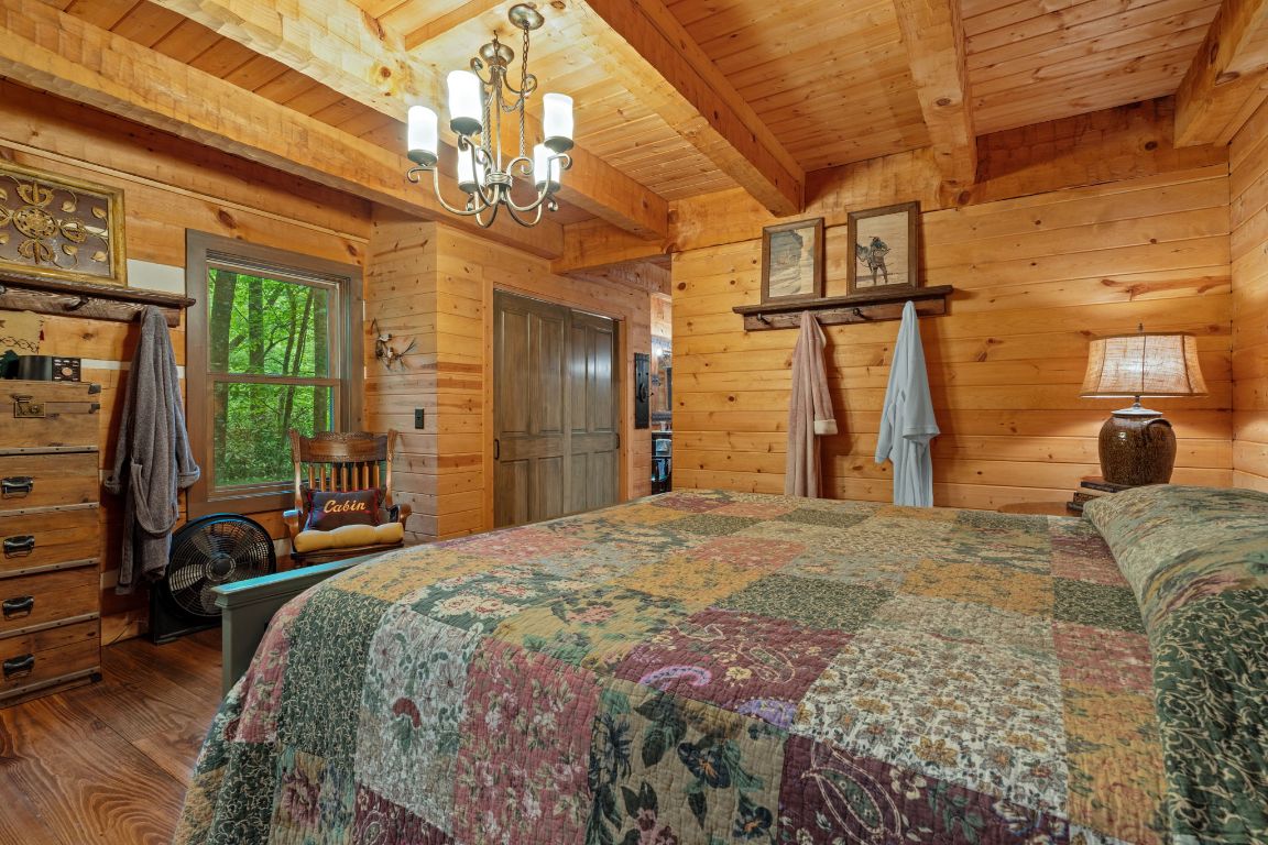 671 Walkingstick Road