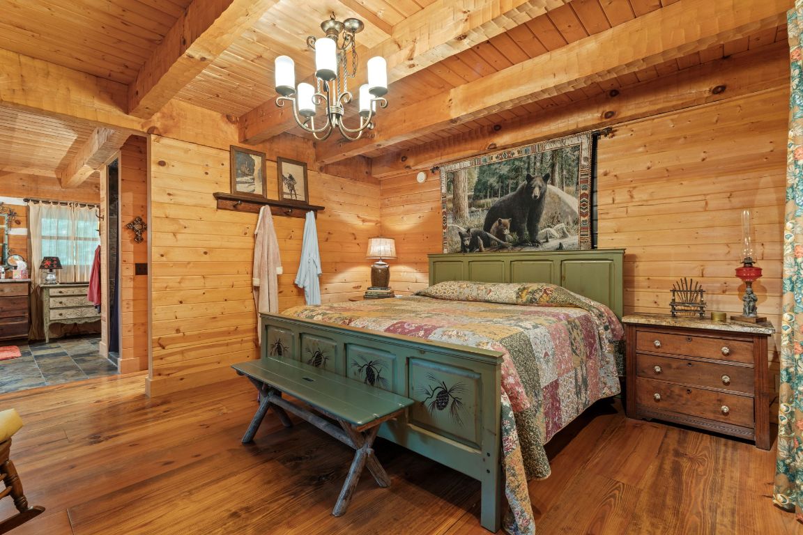 671 Walkingstick Road