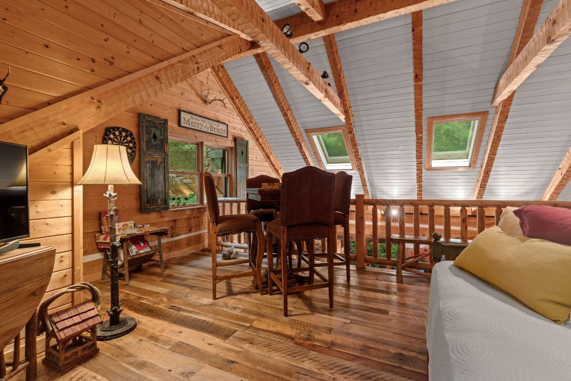 671 Walkingstick Road