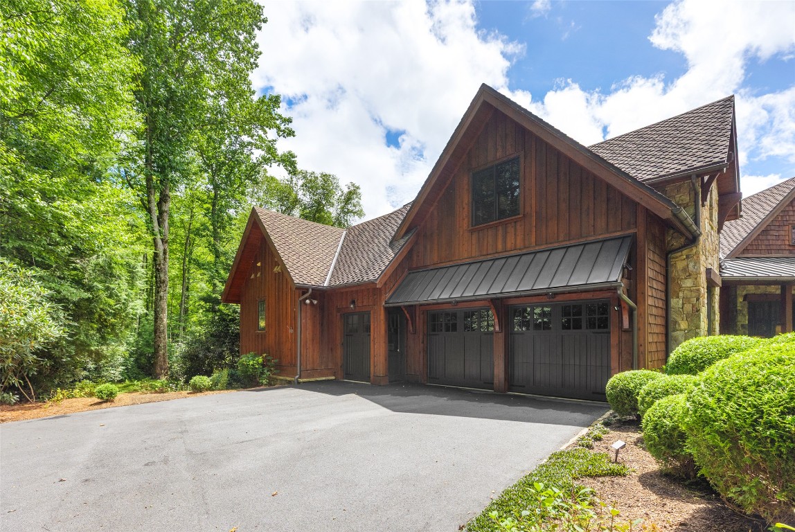 1944 Cullasaja Club Drive