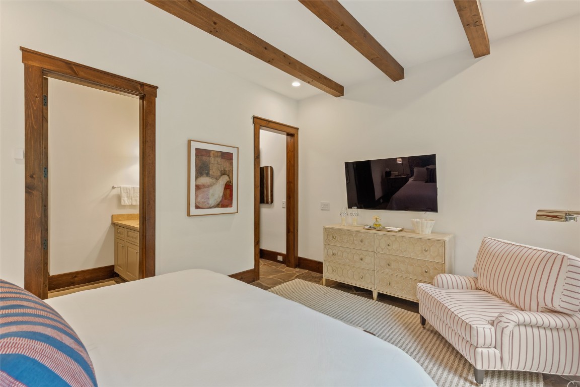 1944 Cullasaja Club Drive