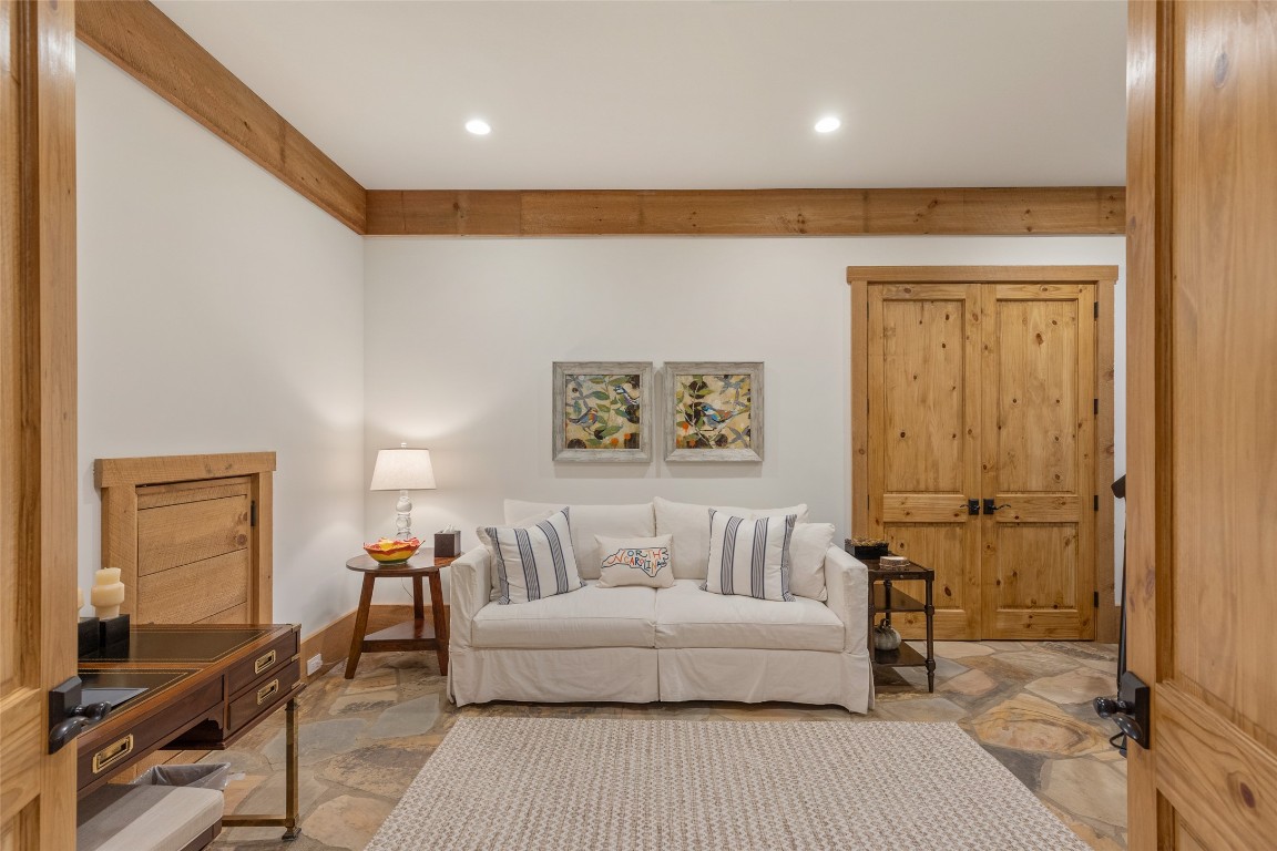 1944 Cullasaja Club Drive