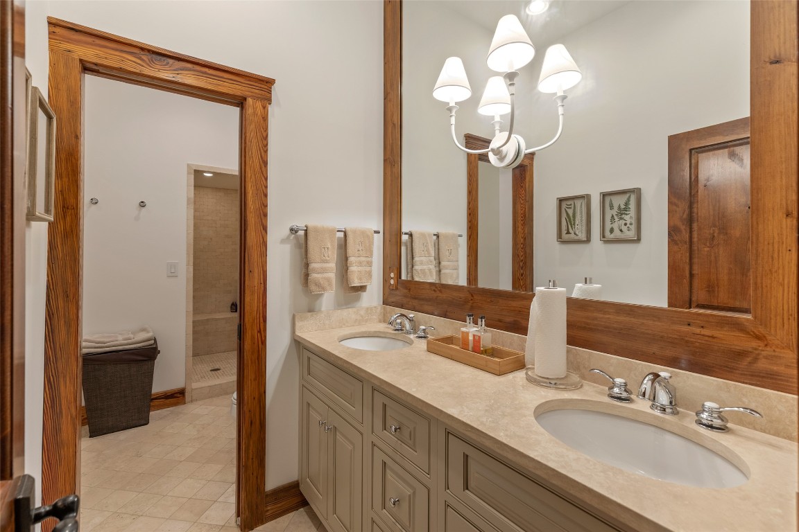 1944 Cullasaja Club Drive