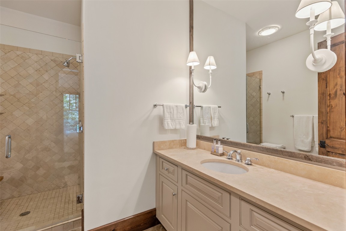 1944 Cullasaja Club Drive