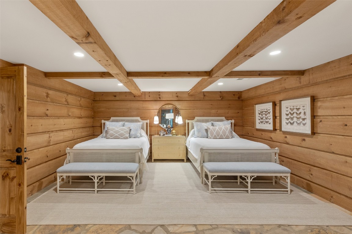 1944 Cullasaja Club Drive