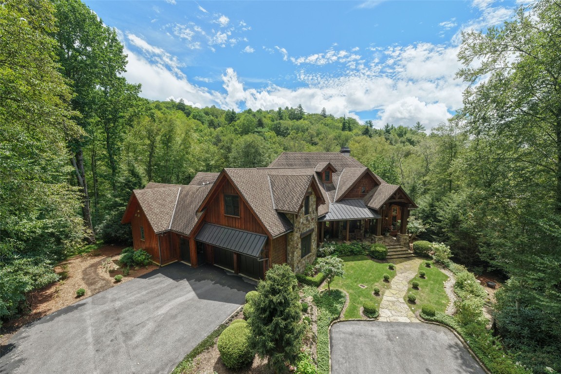 1944 Cullasaja Club Drive