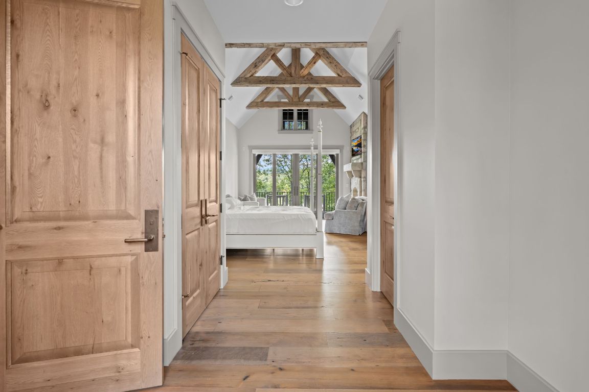 1337 Burl Lane