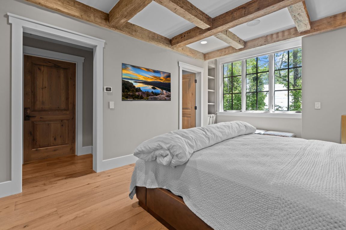 1337 Burl Lane