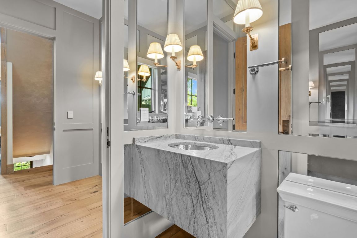 1337 Burl Lane
