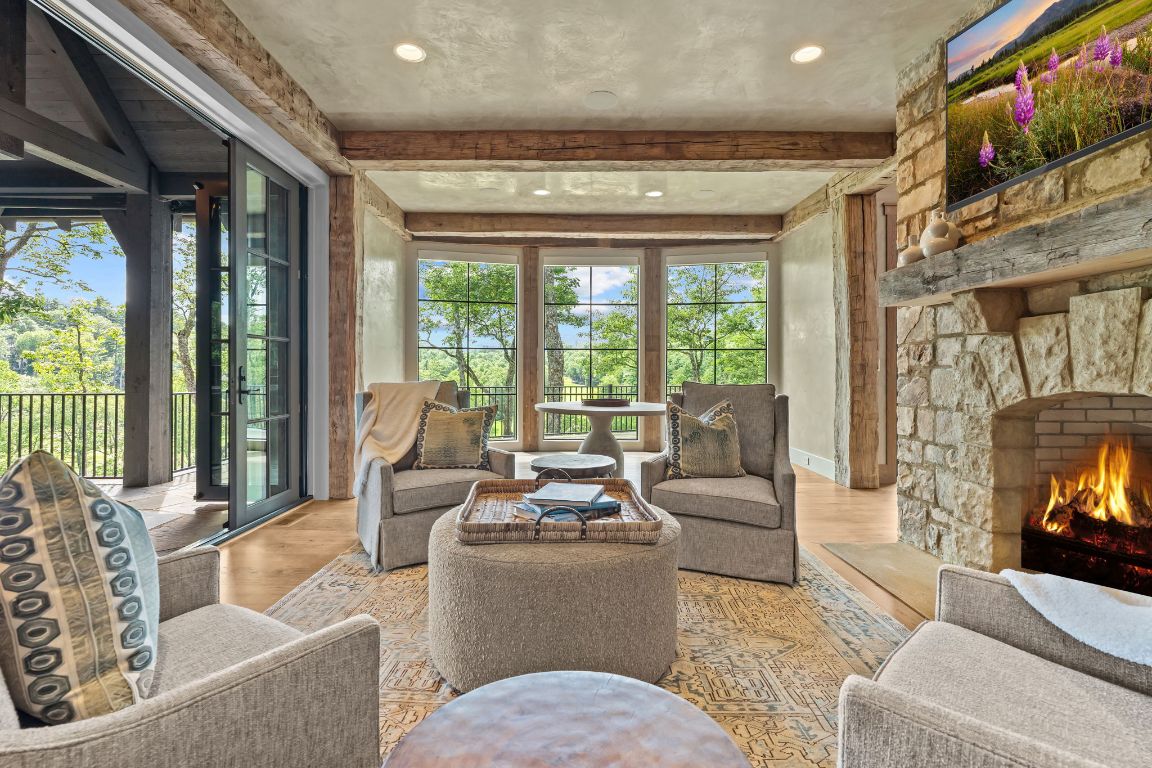 1337 Burl Lane