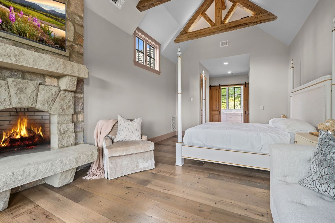 1337 Burl Lane